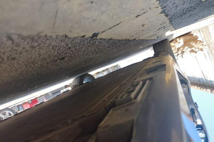 Used ARCFOX Alpha S 2022 HI Version Advanced Edition Right Side Sill