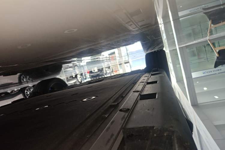 Used ARCFOX Alpha S 2022 HI Version Advanced Edition Right Side Sill