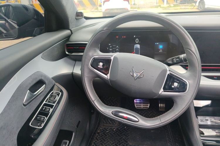 Used ARCFOX Alpha S 2022 HI Version Advanced Edition Steering Wheel