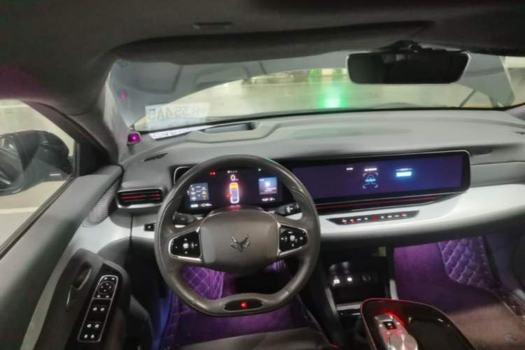 Used ARCFOX Alpha S 2022 HI Version Advanced Edition Steering Wheel