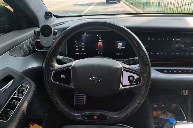 Used ARCFOX Alpha S 2022 HI Version Advanced Edition Steering Wheel