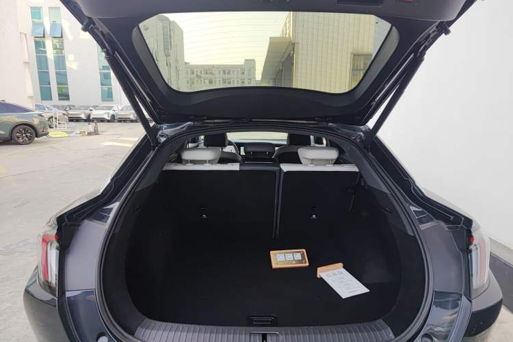 Used ARCFOX Alpha S 2022 708S+ 160kW Trunk