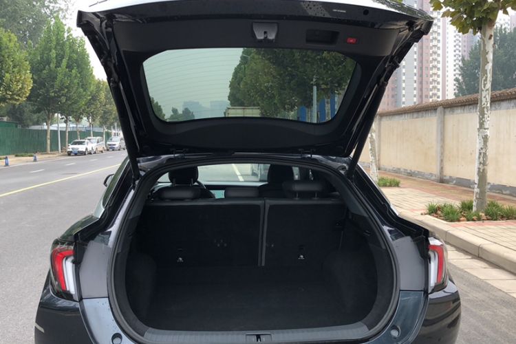 Used ARCFOX Alpha S 2022 525S 175kW Trunk