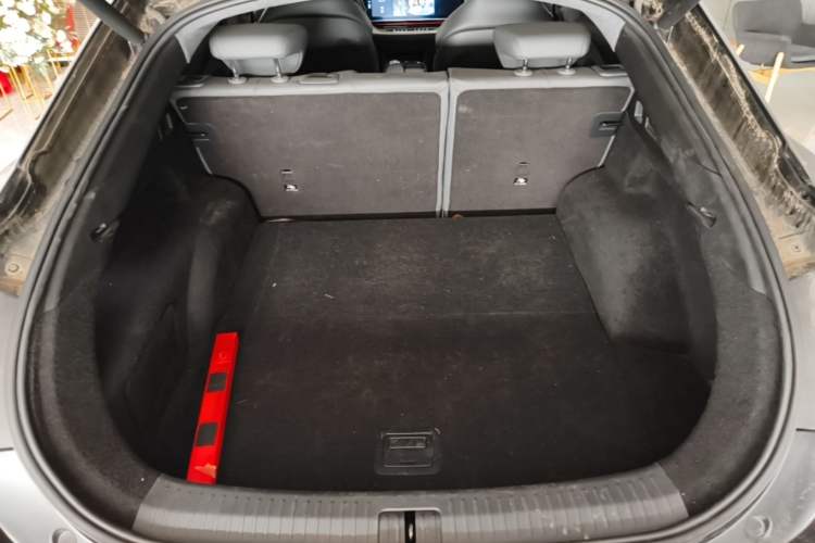 Used ARCFOX Alpha S 2022 HI Version Advanced Edition Trunk