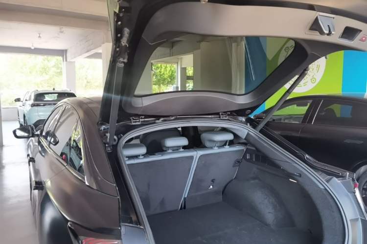 Used ARCFOX Alpha S 2022 HI Version Advanced Edition Trunk