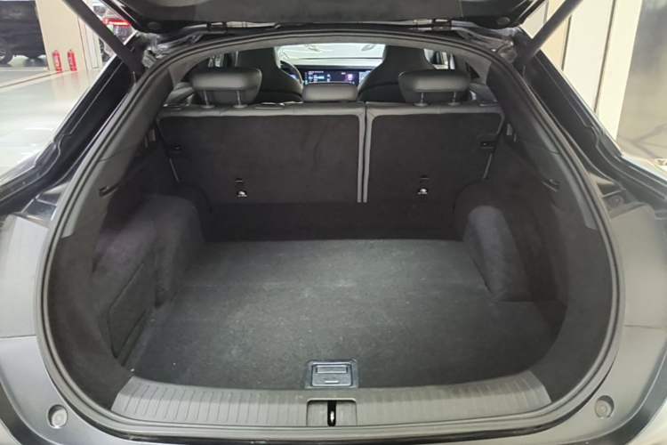 Used ARCFOX Alpha S 2022 HI Version Advanced Edition Trunk