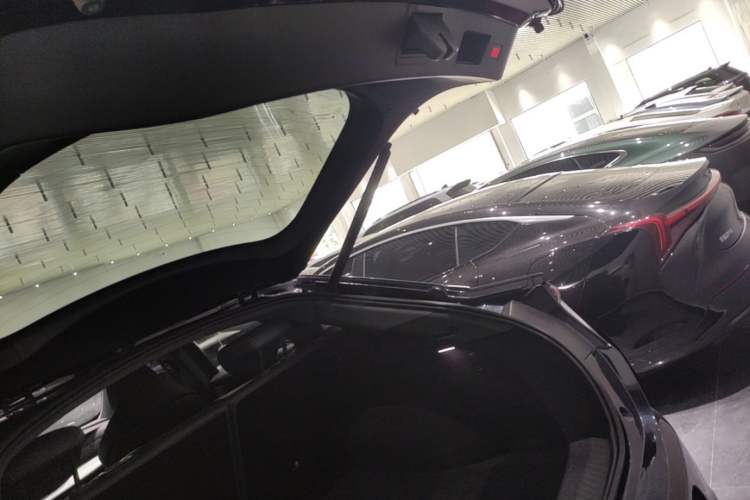 Used ARCFOX Alpha S 2022 HI Edition Advanced Version Trunk