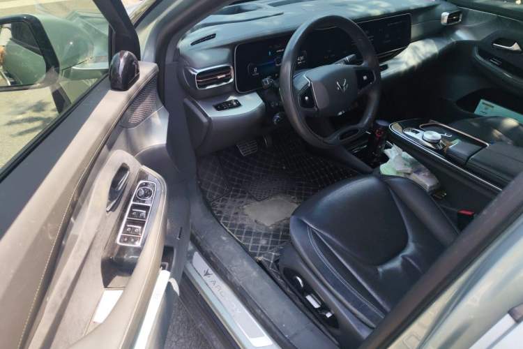 Used ARCFOX Alpha S 2022 708S+ 160kW Driver Seat
