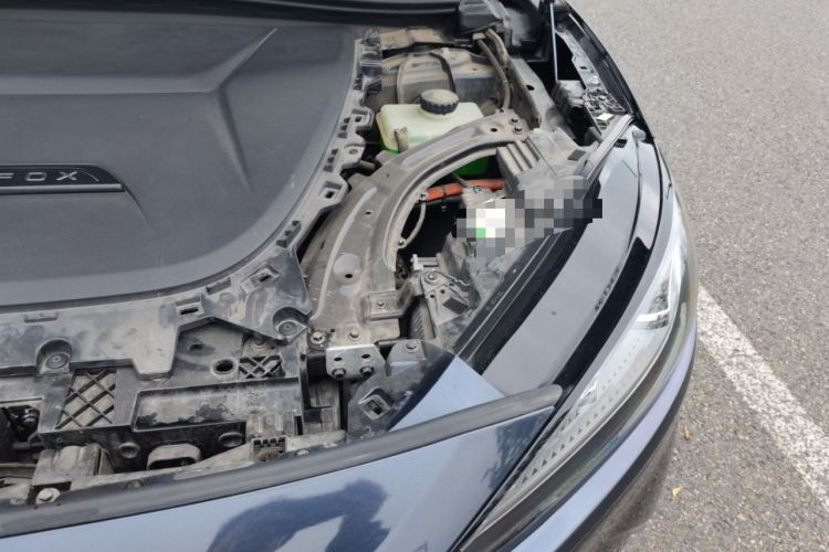 Used ARCFOX Alpha S 2022 525S 160kW Engine Bay Left