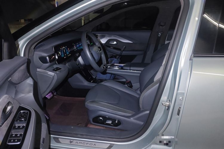 Used ARCFOX Alpha S 2022 708S+ 160kW Left Front Seat