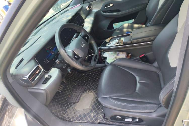 Used ARCFOX Alpha S 2022 708S+ 160kW Left Front Seat