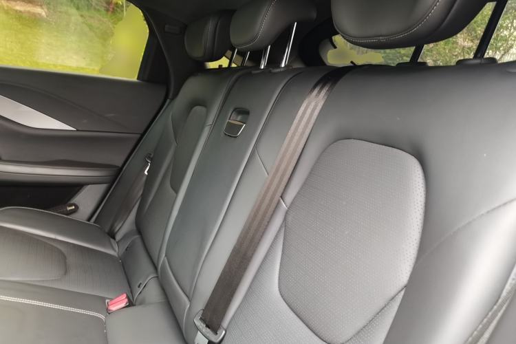 Used ARCFOX Alpha S 2022 525S 160kW Left Rear Seat