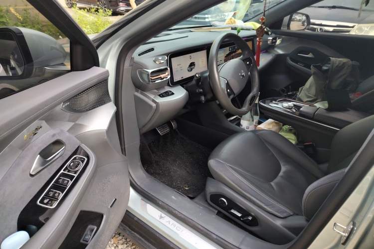 Used ARCFOX Alpha S 2022 708S+ 160kW Driver Seat