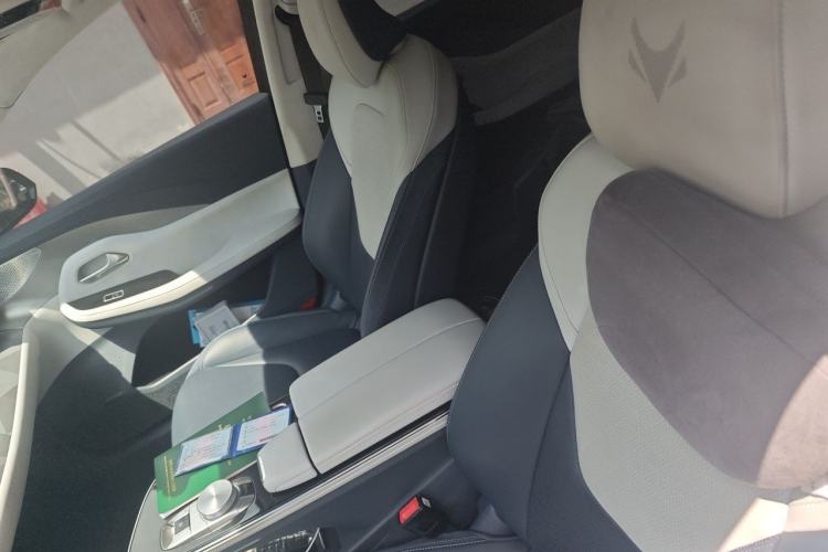 Used ARCFOX Alpha S 2022 708S+ 160kW Left Front Seat