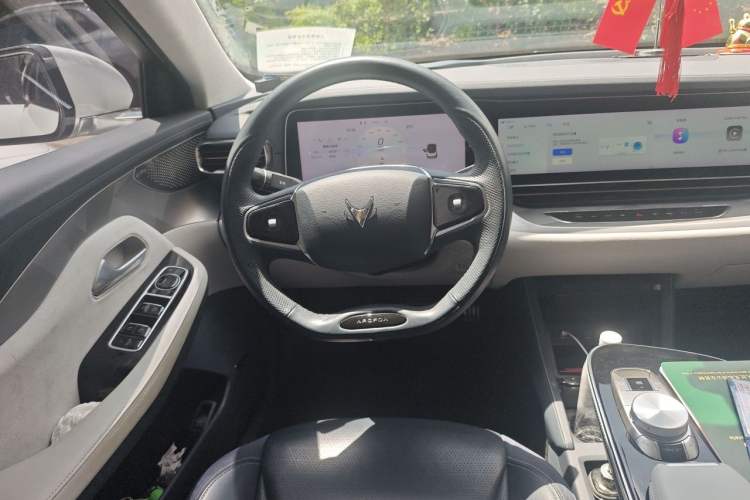 Used ARCFOX Alpha S 2022 708S+ 160kW Steering Wheel