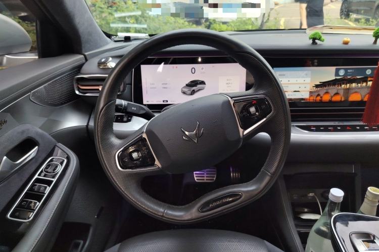 Used ARCFOX Alpha S 2022 708S+ 160kW Steering Wheel