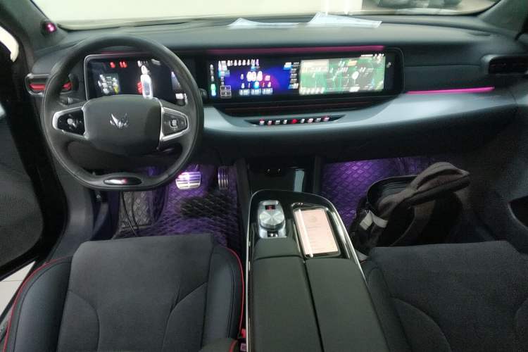 Used ARCFOX Alpha S 2022 HI Edition Advanced Version Center Console