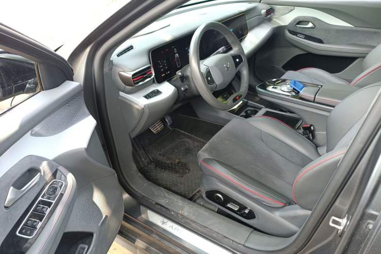 Used ARCFOX Alpha S 2022 HI Version Advanced Edition Driver Seat