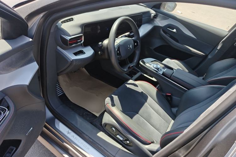 Used ARCFOX Alpha S 2022 HI Version Advanced Edition Driver Seat