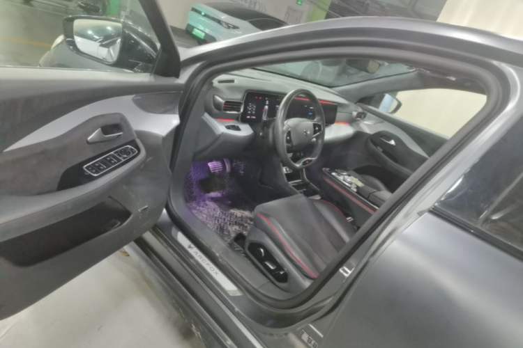 Used ARCFOX Alpha S 2022 HI Version Advanced Edition Driver Seat