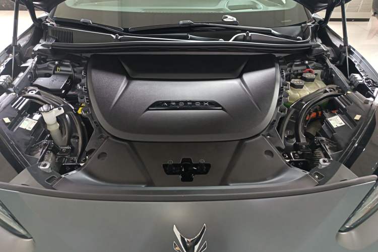 Used ARCFOX Alpha S 2022 HI Version Advanced Edition Engine Bay