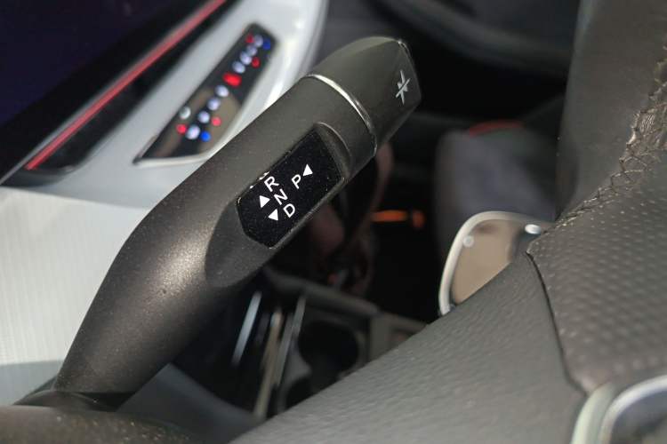 Used ARCFOX Alpha S 2022 HI Version Advanced Edition Gear Lever