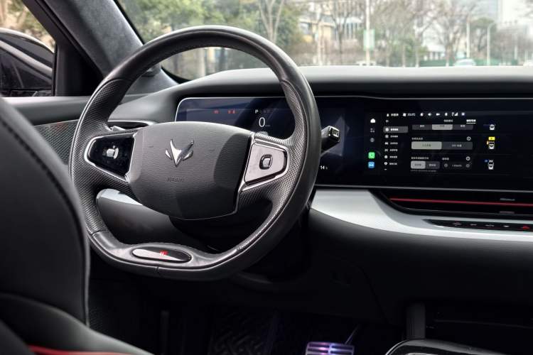 Used ARCFOX Alpha S 2022 HI Version Advanced Edition Interior 3