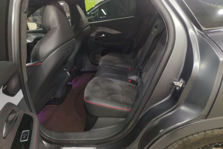 Used ARCFOX Alpha S 2022 HI Version Advanced Edition Interior 4