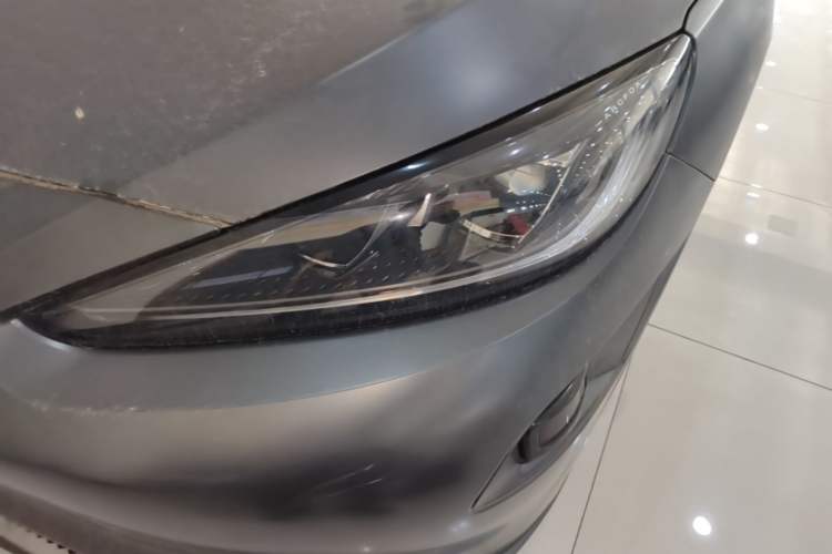 Used ARCFOX Alpha S 2022 HI Version Advanced Edition Left Front Headlight