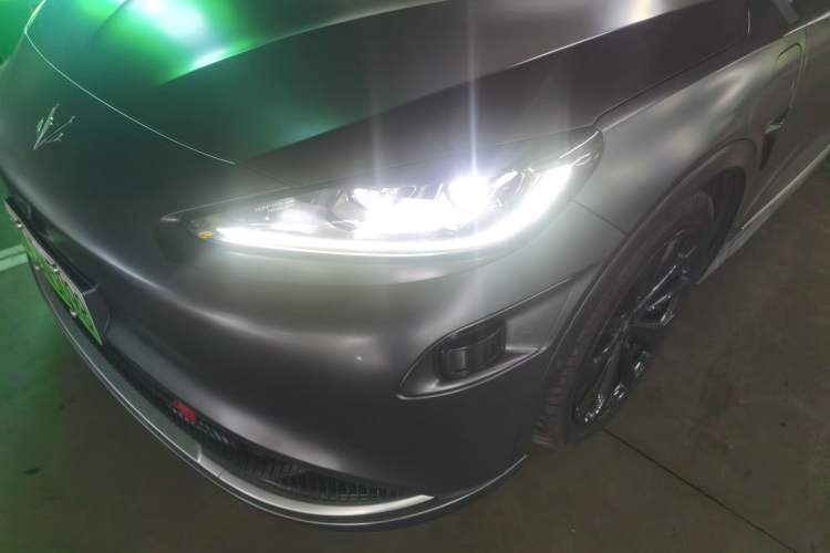 Used ARCFOX Alpha S 2022 HI Version Advanced Edition Left Front Headlight