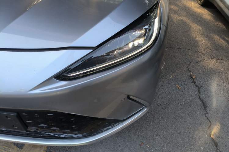 Used ARCFOX Alpha S 2022 525S 160kW Left Front Headlight
