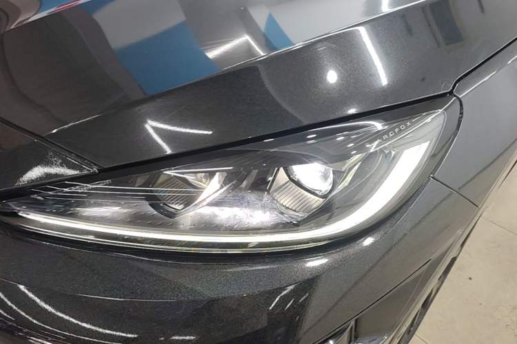 Used ARCFOX Alpha S 2022 HI Edition Advanced Version Left Front Headlight