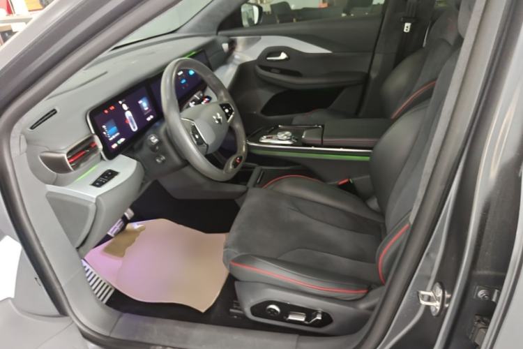 Used ARCFOX Alpha S 2022 HI Version Advanced Edition Left Front Seat