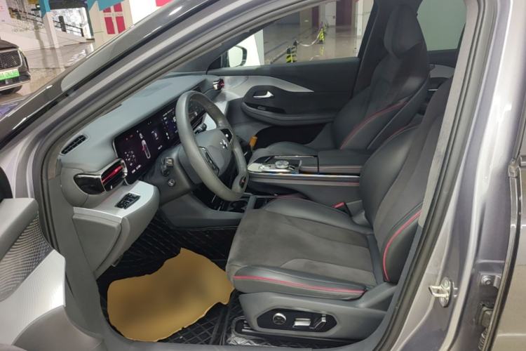 Used ARCFOX Alpha S 2022 HI Edition Advanced Version Left Front Seat