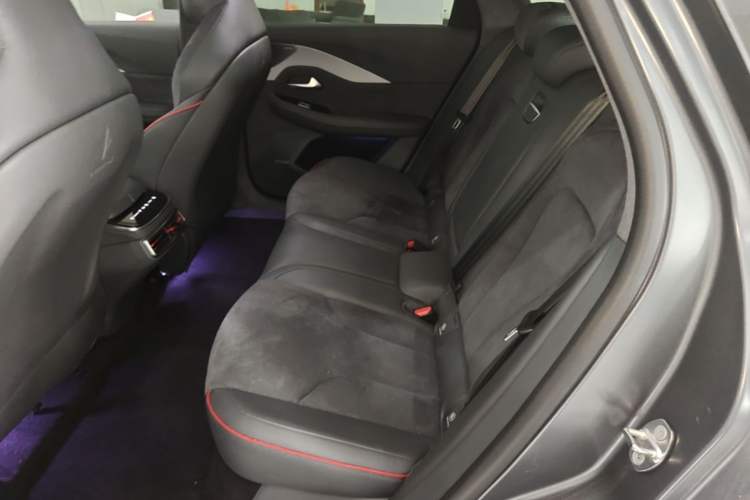 Used ARCFOX Alpha S 2022 HI Version Advanced Edition Left Rear Seat