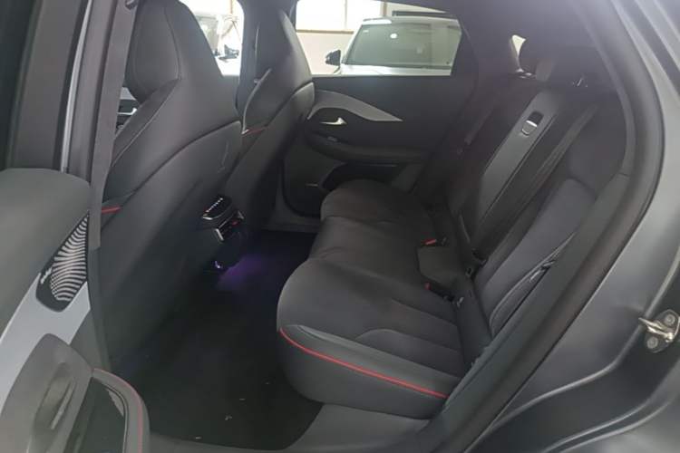 Used ARCFOX Alpha S 2022 HI Version Advanced Edition Left Rear Seat