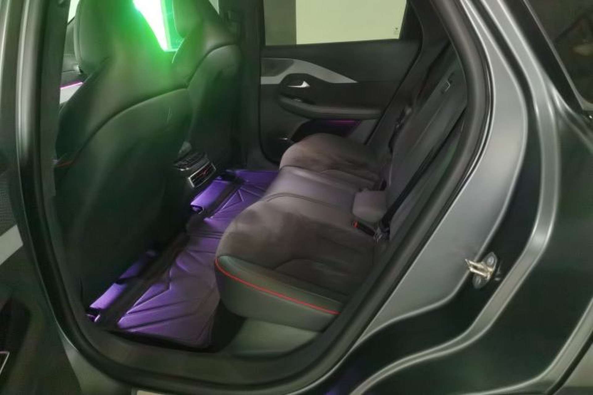 Used ARCFOX Alpha S 2022 HI Version Advanced Edition Left Rear Seat