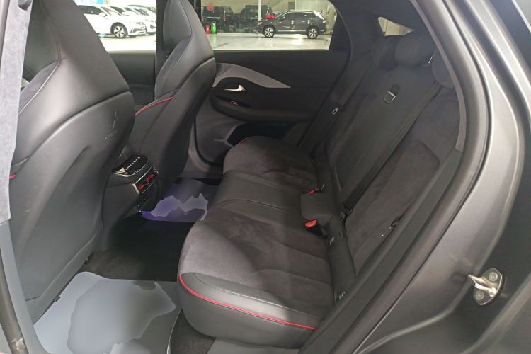 Used ARCFOX Alpha S 2022 HI Version Advanced Edition Left Rear Seat