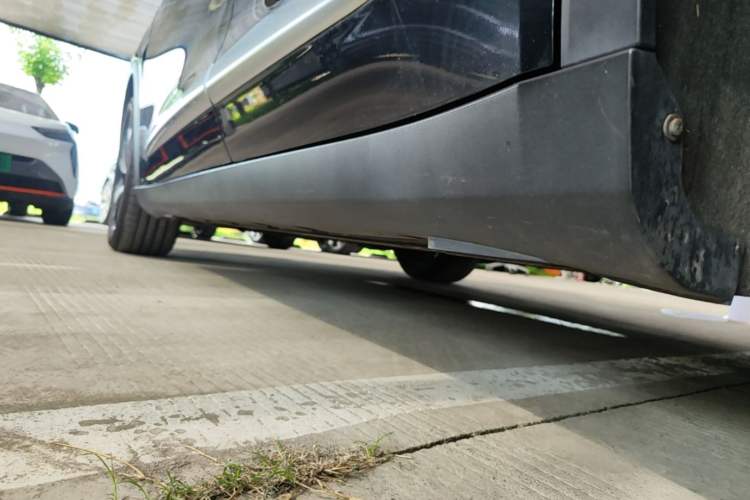 Used ARCFOX Alpha S 2022 525S 175kW Left Side Sill
