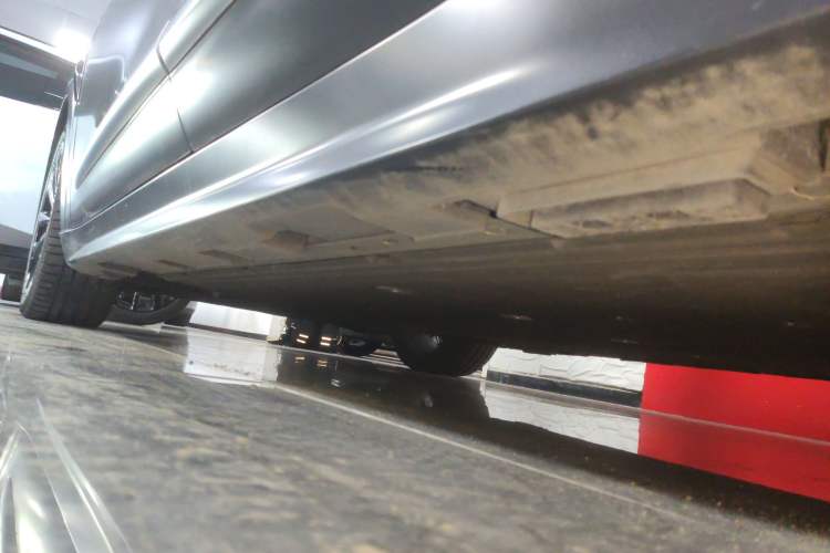 Used ARCFOX Alpha S 2022 HI Version Advanced Edition Left Side Sill