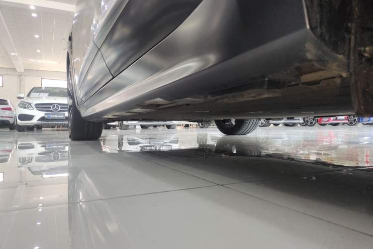 Used ARCFOX Alpha S 2022 HI Version Advanced Edition Left Side Sill