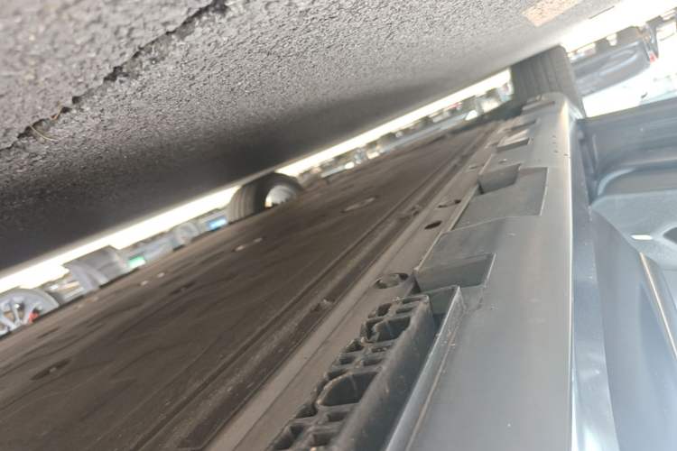 Used ARCFOX Alpha S 2022 HI Version Advanced Edition Left Side Sill