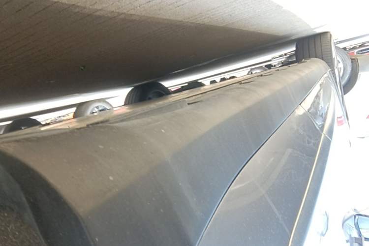 Used ARCFOX Alpha S 2022 708S+ 160kW Left Side Sill