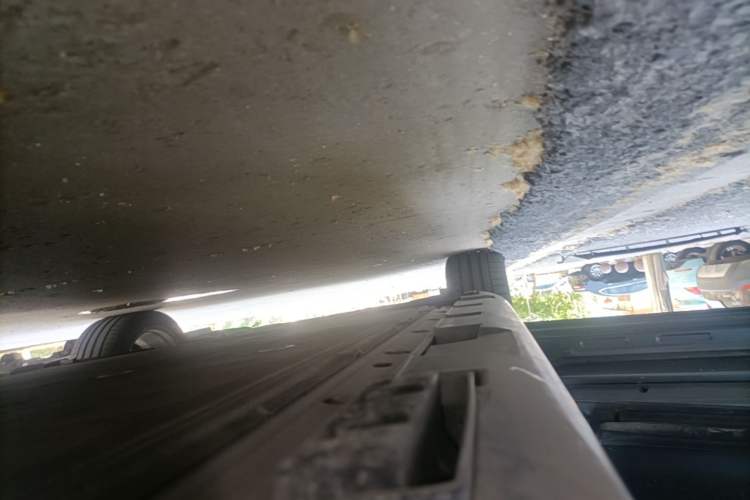 Used ARCFOX Alpha S 2022 HI Version Advanced Edition Left Side Sill