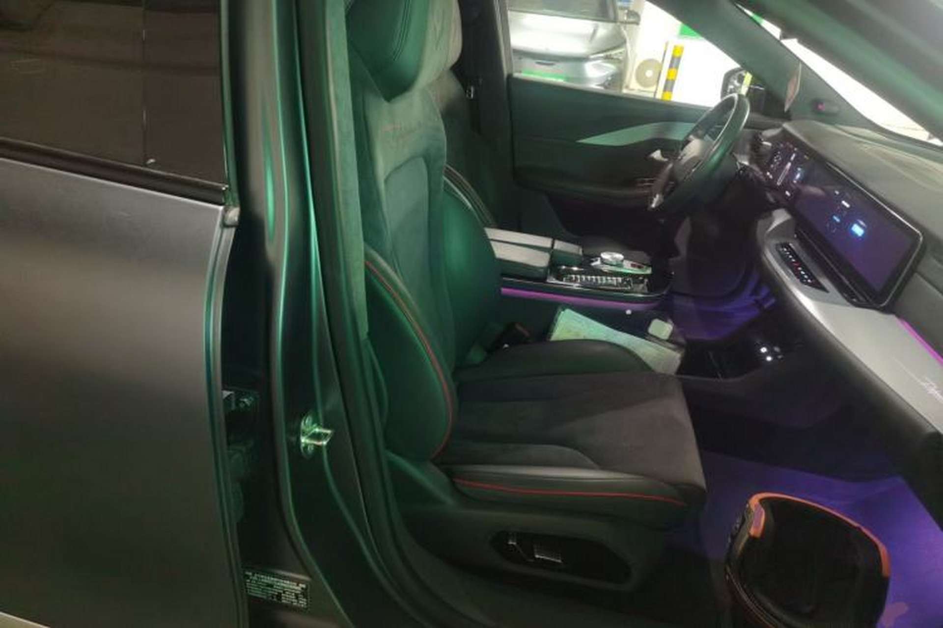 Used ARCFOX Alpha S 2022 HI Version Advanced Edition Right Front Seat