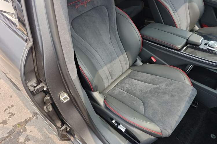 Used ARCFOX Alpha S 2022 HI Version Advanced Edition Right Front Seat