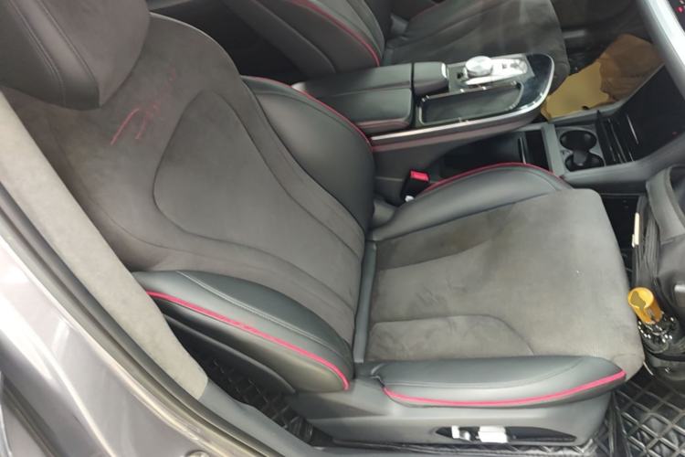 Used ARCFOX Alpha S 2022 HI Edition Advanced Version Right Front Seat