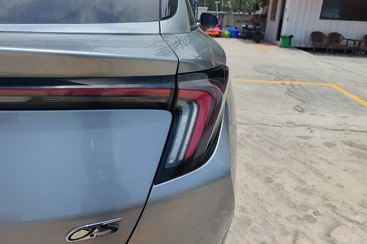 Used ARCFOX Alpha S 2022 708S+ 160kW Right Rear Taillight