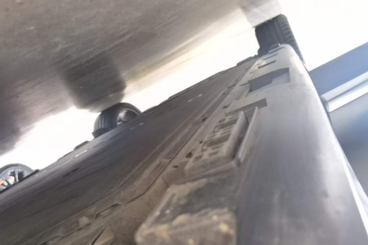 Used ARCFOX Alpha S 2022 HI Version Advanced Edition Right Side Sill