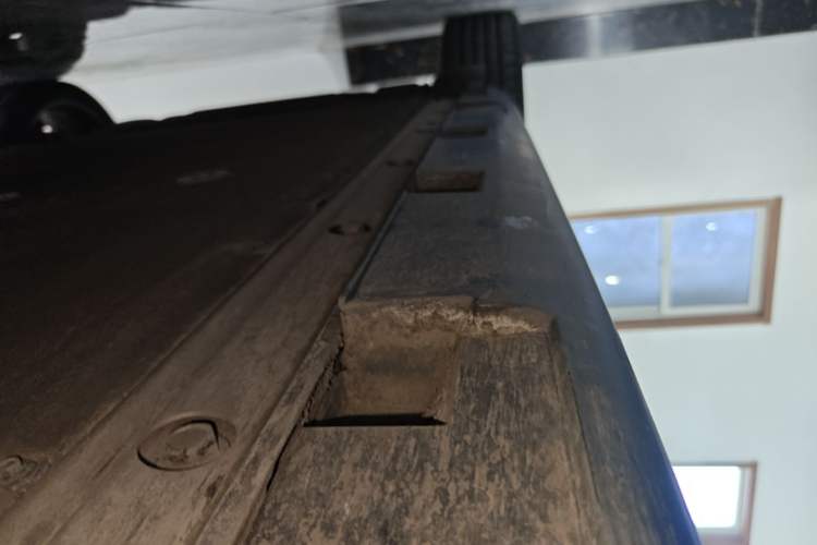 Used ARCFOX Alpha S 2022 HI Version Advanced Edition Right Side Sill